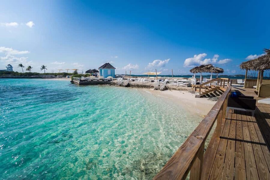 Pearl Island: Private Ocean View Cabana with Lunch - Your private cabana and the value of shade