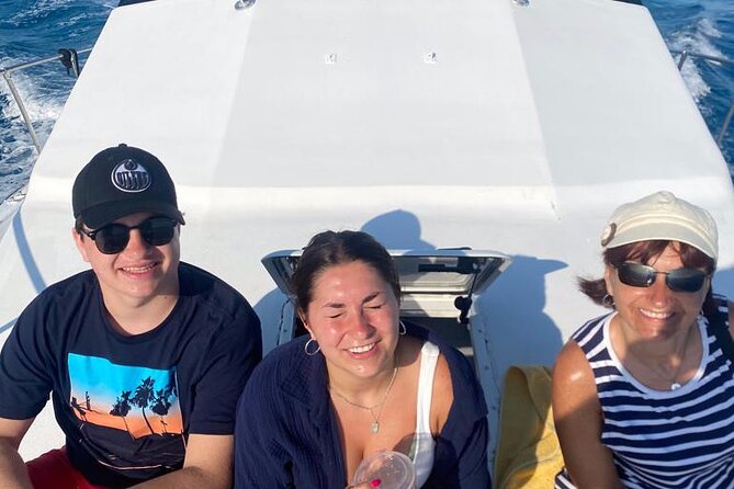 Private 38' Defender Sportfishing/Swim with Pigs in Nassau - Weather and Planning Details That Matter