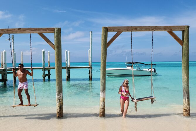 Private 4-Hour Rose Island charter Snorkeling Turtles & Beaching - Rose Island beaches and Footprints Beach Bar & Grill