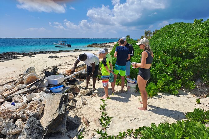 Private 4 hour Rose Island tour snorkeling fishing - Timing, weather, and what to bring