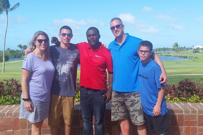 Private City Tour in Bahamas - Fort Fincastle and the Queen’s Staircase