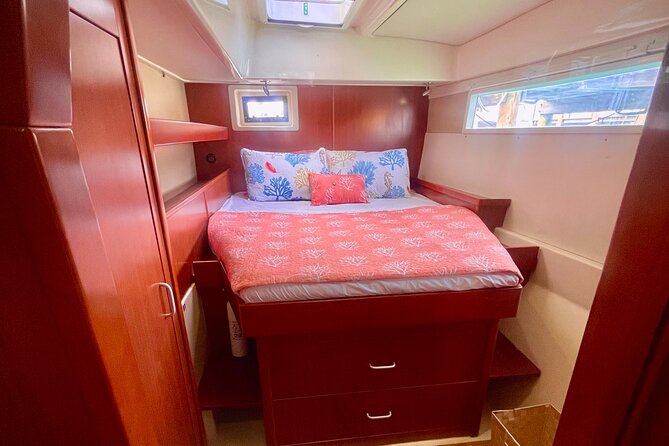 Private Luxury Catamaran Charter in Nassau - Timing, meeting point, and cancellation rules