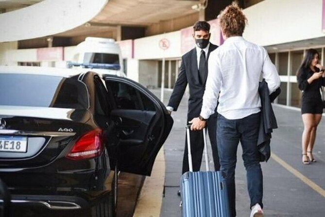 Private One-way Transfer Lynden Pindling Airport To Nassau - Is $80.33 per person good value?