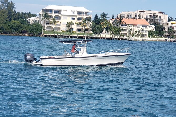 Rose Island: Private Snorkeling, Fishing, and Swimming with Pigs - Leaving New Providence Island by open boat