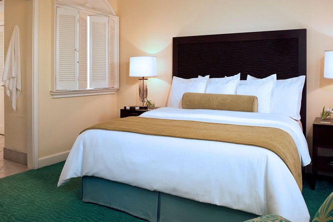 Round trip Airport (LPIA) to Baha Mar, Melia, West Bay St, Cable Beach, Breezes - Baha Mar and the Cable Beach resort corridor