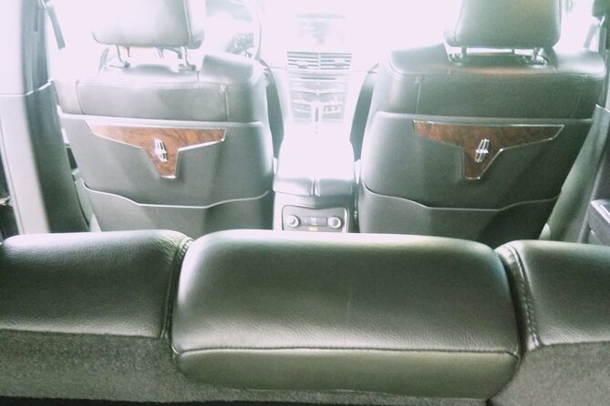 Round trip Airport Private Transfer (Nassau Limousine) - Punctuality, courtesy, and driver quality