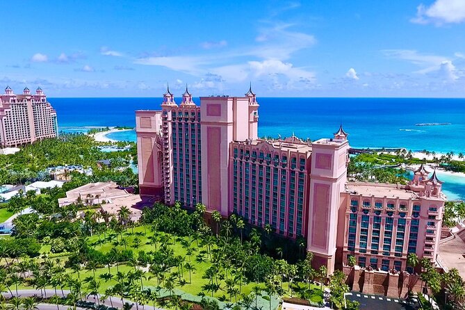 Round Trip Private Airport To Hotel Transfer in Nassau - Key points before you book