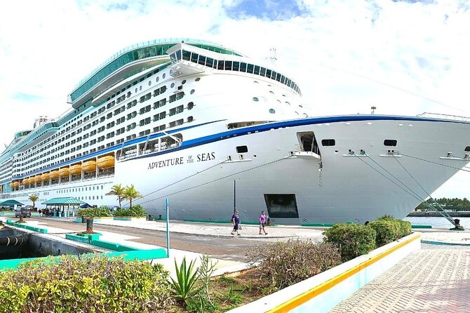 Roundtrip Beach Shuttle from Nassau Cruise Terminal - What This Nassau Shuttle Actually Does