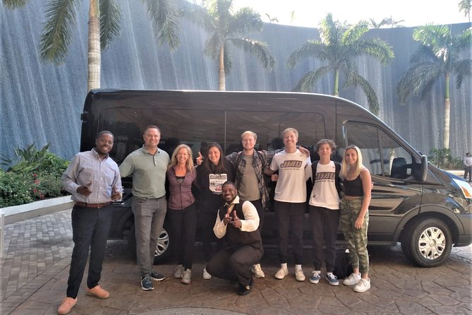 Small Group/ Family Private Roundtrip Airport Shuttle - The 30 to 45 Minute Ride Across New Providence