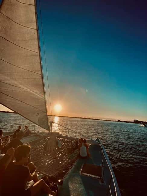 Sunset Cruise In Paradise - The Sunset Around Paradise Island