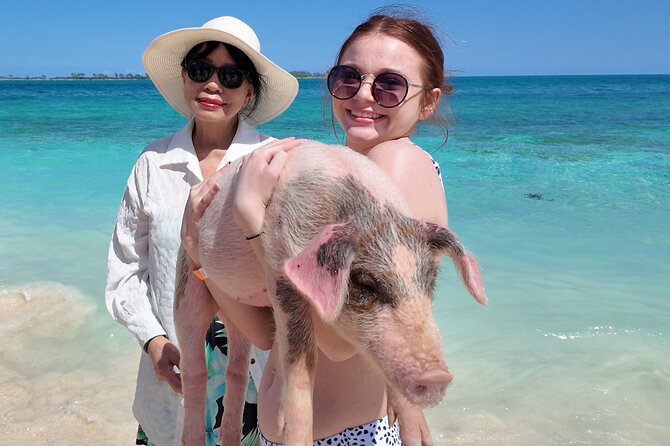 Swimming Pigs, Snorkeling and Beach Tour in Nassau Bahamas - Snorkeling Rainbow Reef for About 25 Minutes