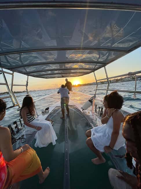 The Clear Boat Experience Bahamas drinks and snacks included - Key Points to Know Before You Go