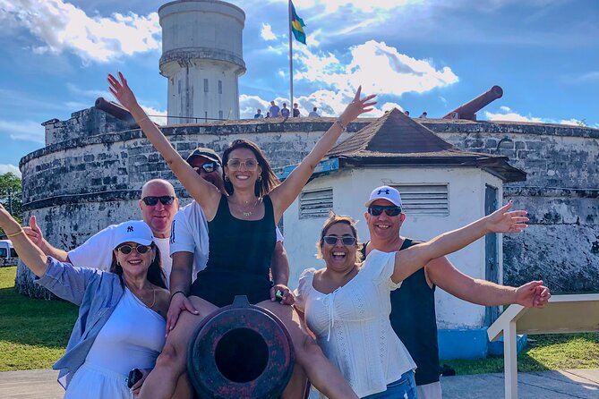 Top Tier Island Historical and Landmark Nassau Bahamas Tour - The Bahamas Rum Cake Factory adds a tasty pause