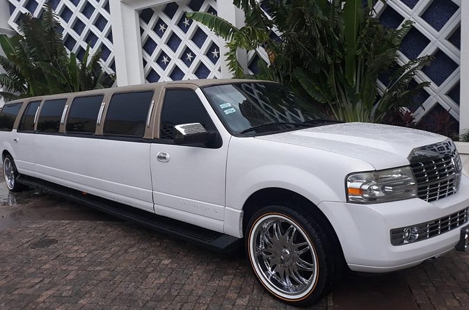 Transportation - Who should book this Nassau transfer?